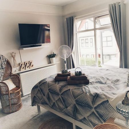 Aqua View, New Brighton Beach - 1 Bedroom Apartment #Liverpool #Beatles エクステリア 写真